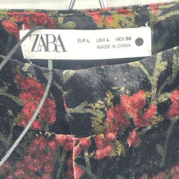 Zara Black & Red Floral Velvet Printed The Charlotte Flare Pants Size Large - Picture 5 of 10